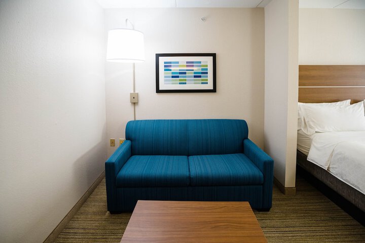 Room 20 of 76