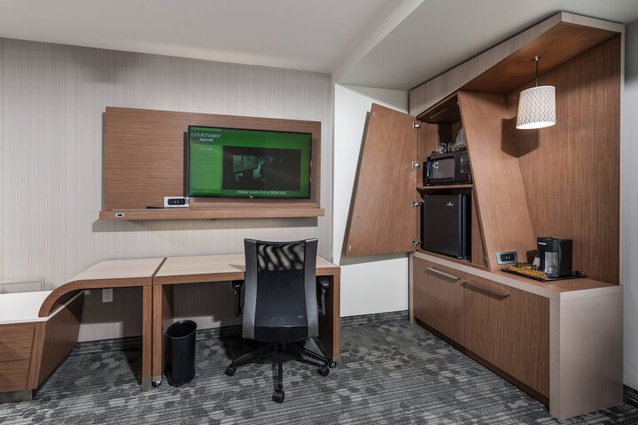 Room 31 of 59