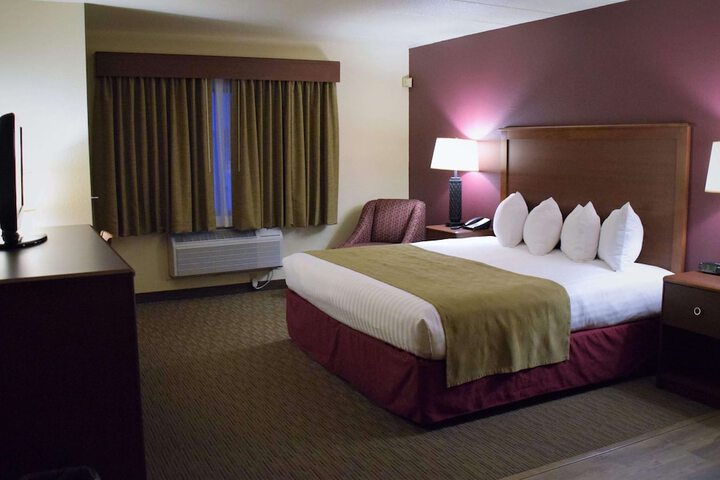 Room 22 of 39