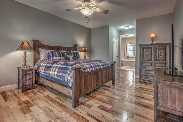 32 Acre Memory Maker by Escape to Blue Ridge