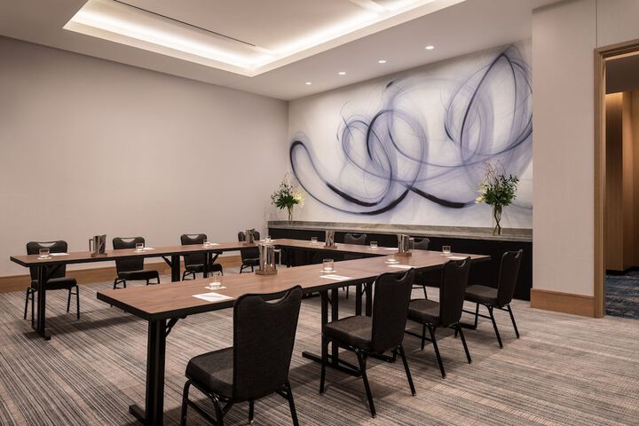 Loews Arlington