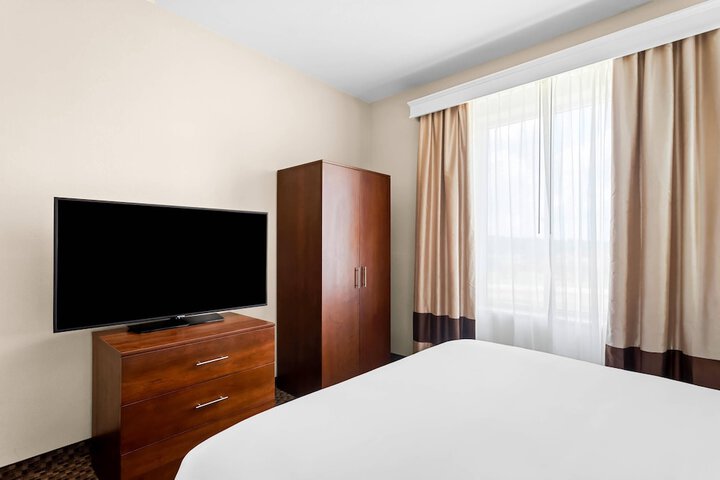 Comfort Inn & Suites Grenada