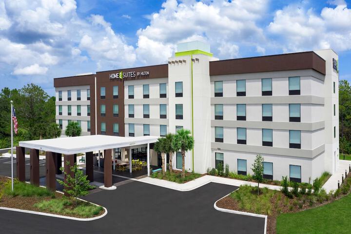 Hotel 6 of 43