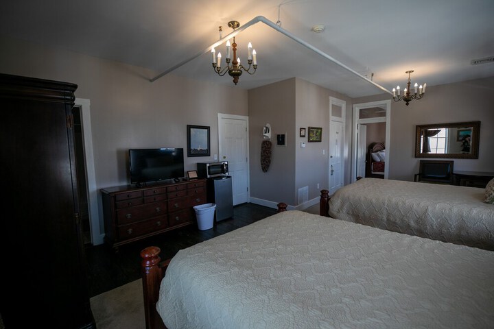 Room 56 of 78