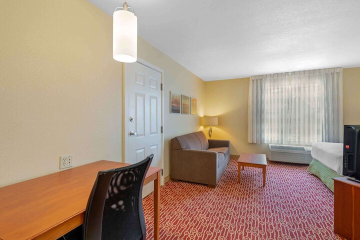 Room 23 of 31