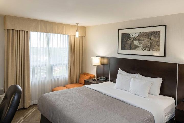 Quality Hotel