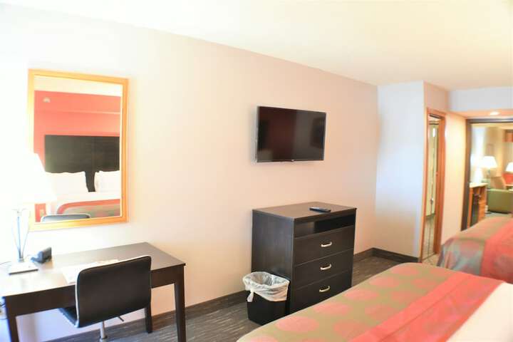 Room 65 of 119