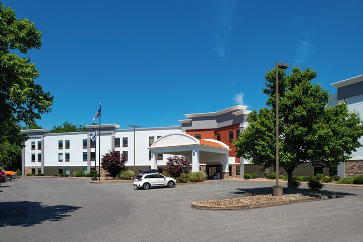 Hotel 10 of 63