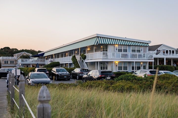 Hotel 2 of 68