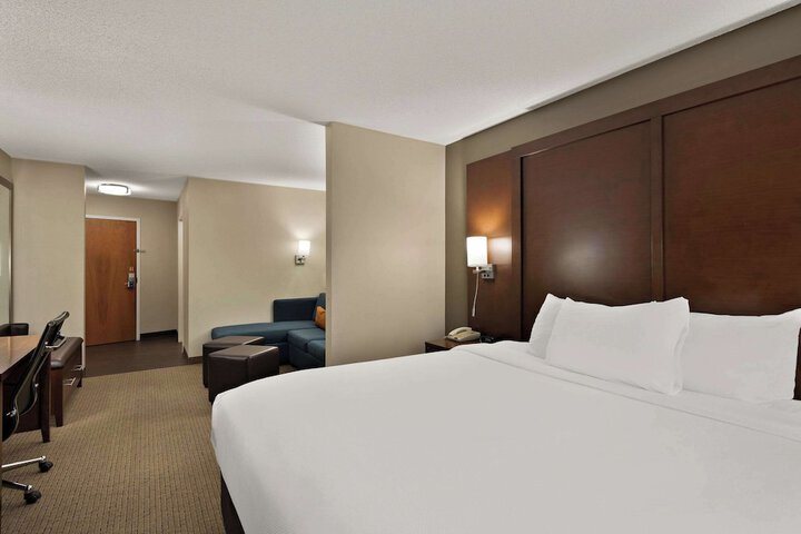 Room 21 of 30