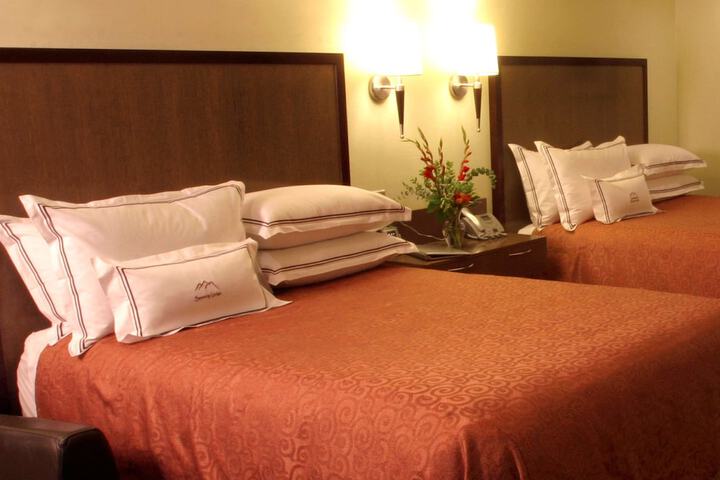 Best Western Snowcap Lodge