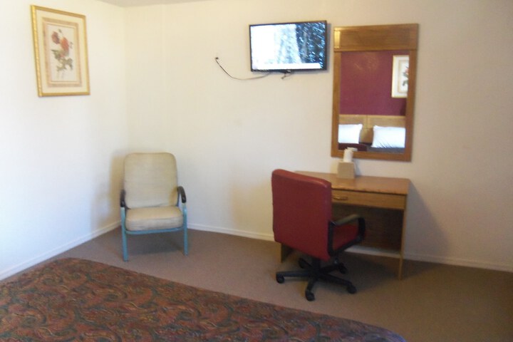 Super 54 Inn
