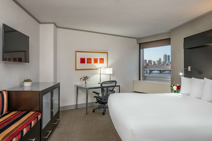 Room 60 of 94