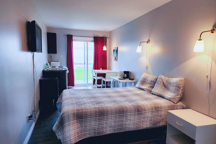 Room 90 of 102