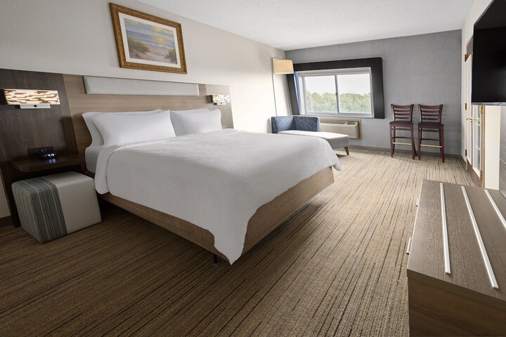 Room 15 of 46