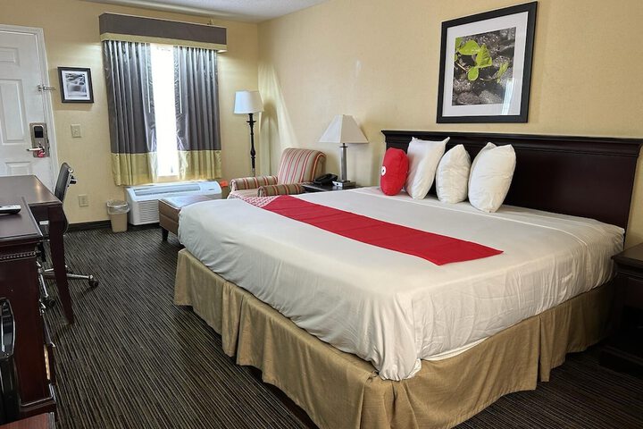 Room 56 of 70