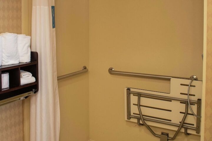 Room 41 of 75