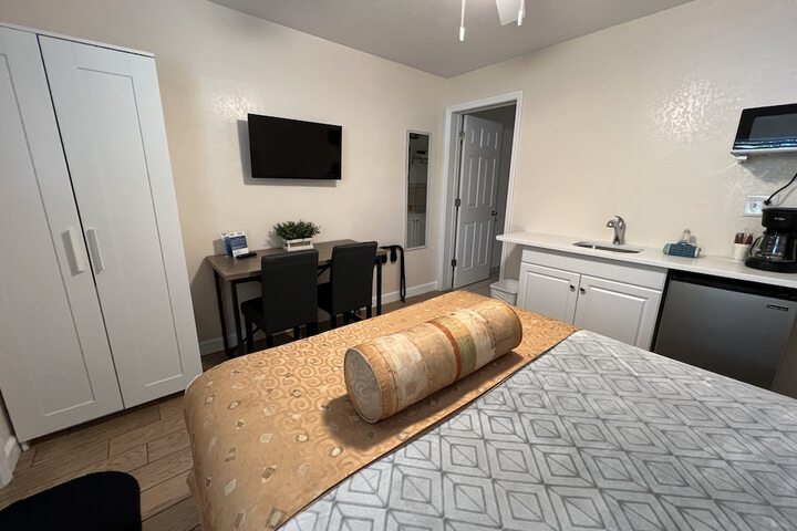 Room 29 of 46