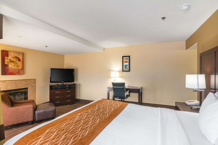 Comfort Inn & Suites Mojave
