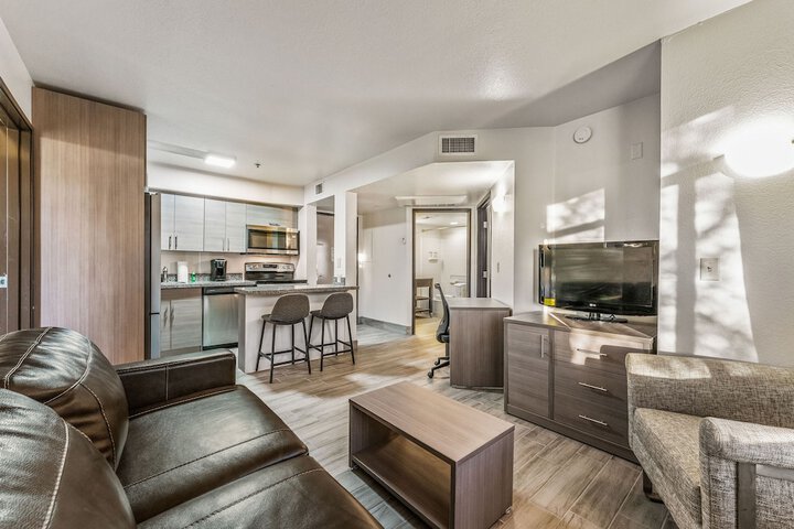 Metro Chandler Extended Stay