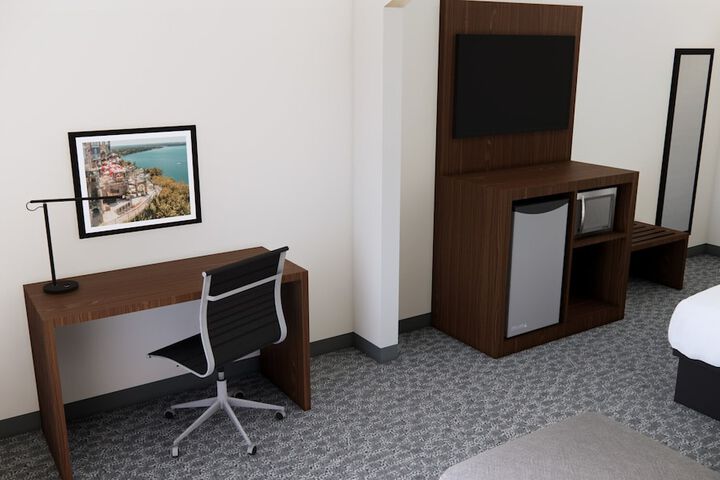 Room 15 of 29