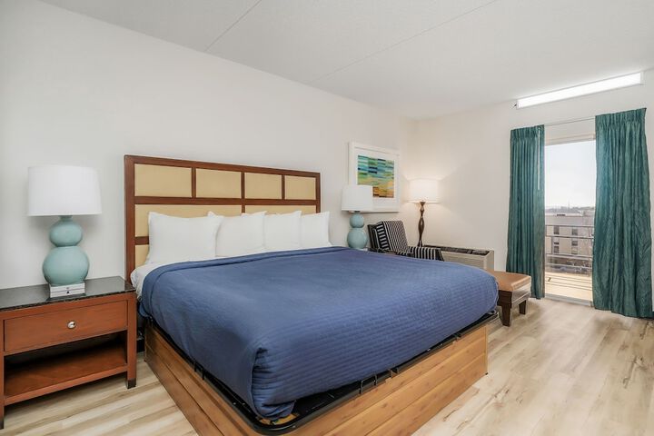 Room 20 of 38