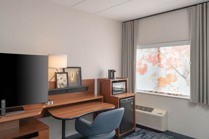 Room 27 of 50