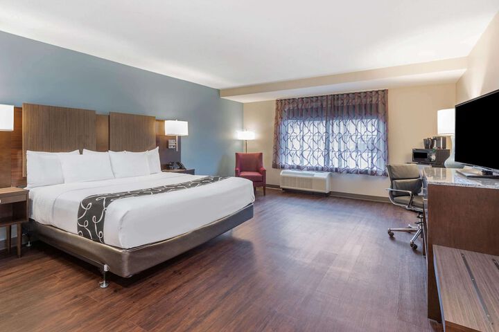 Room 9 of 31