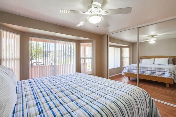 Room 40 of 61