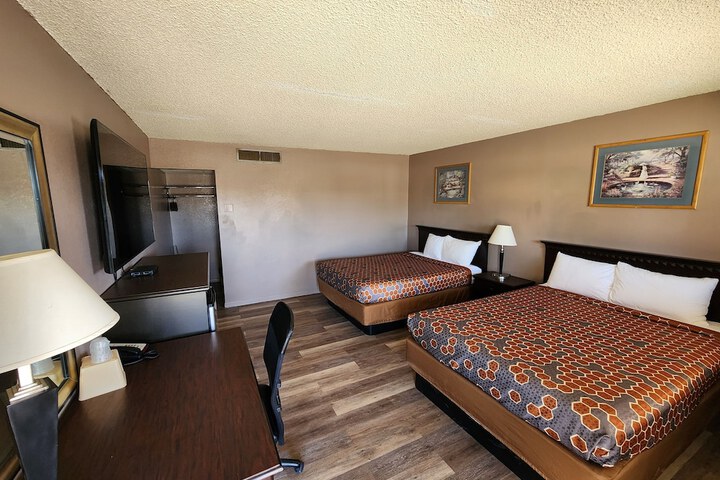 Room 21 of 22