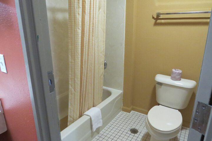 First Western Inn Caseyville