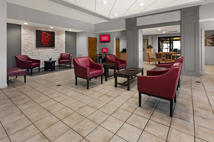 Red Roof Inn & Suites Monroe NC