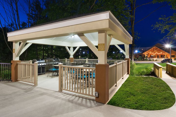 Candlewood Suites Grove City - Outlet Center by IHG