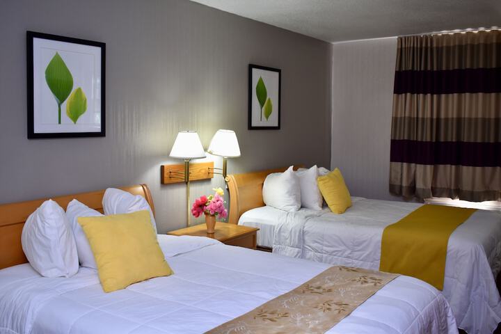 Twi-Lite Inn