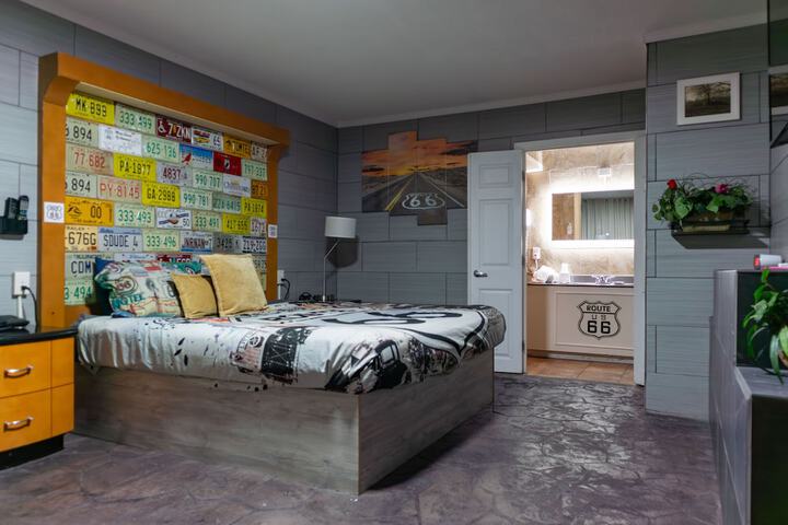 Room 29 of 49