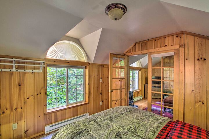 elk Hideaway: Ashford Cottage w / Hot Tub!