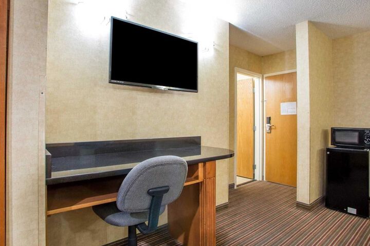 Room 26 of 51
