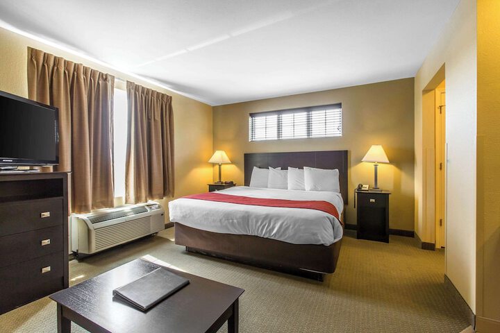 Room 41 of 71