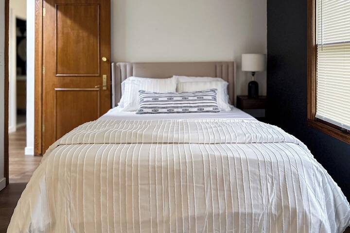 DTW Suites