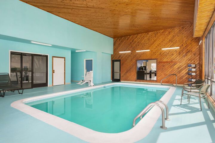 Pool 3 of 28