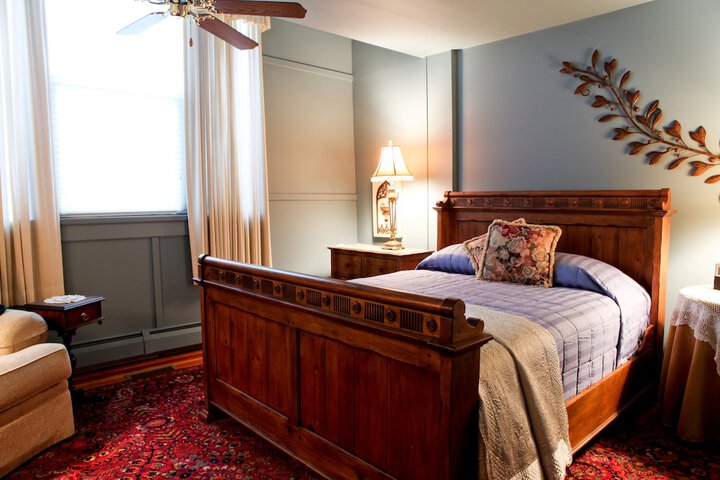 Room 15 of 34