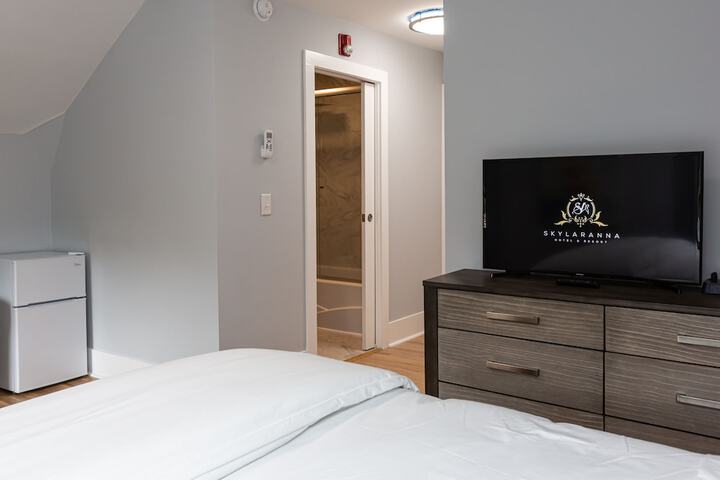 SKYLARANNA Resort & Spa