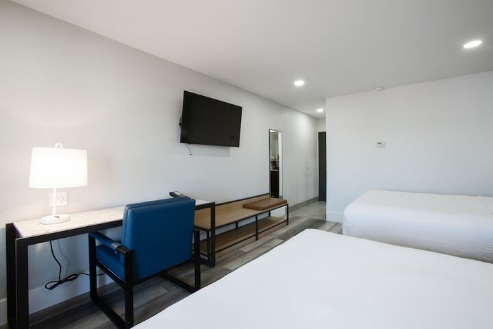 Room 55 of 82