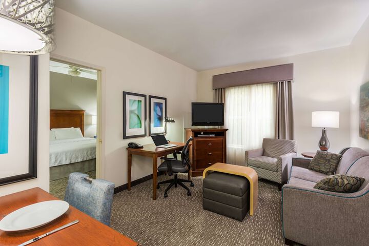 Room 19 of 28