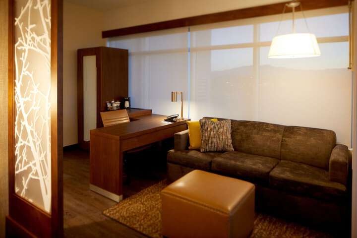 Room 15 of 24