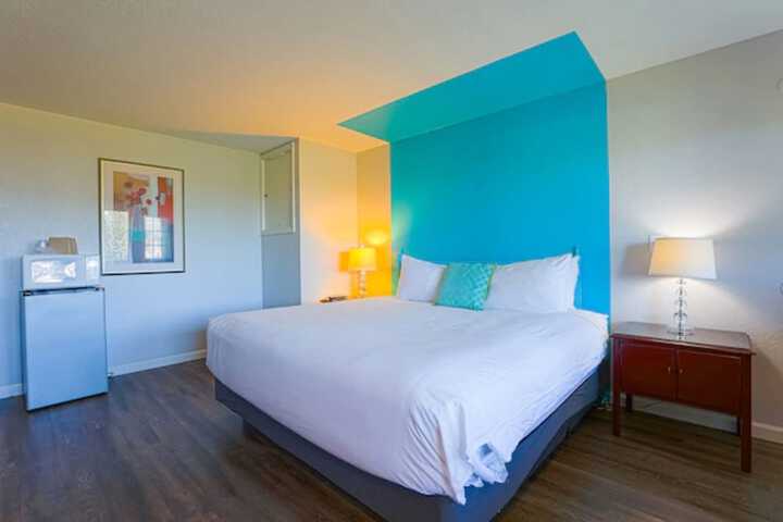 Room 28 of 89