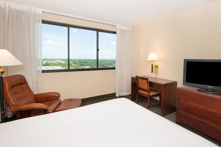 Room 22 of 42
