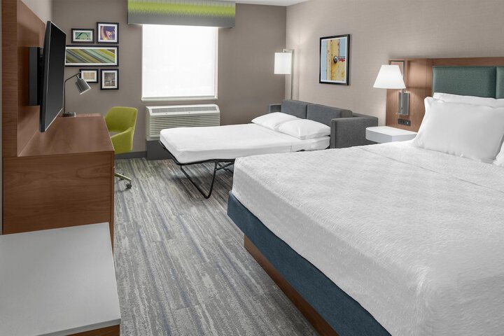Hampton Inn & Suites Tacoma / Puyallup
