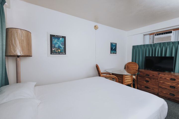 Room 71 of 90