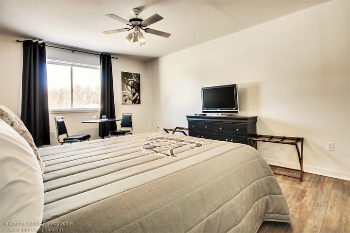 Room 16 of 31